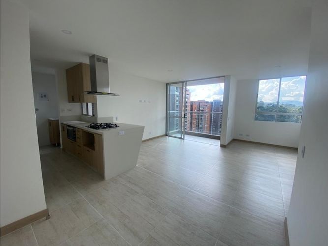 Apartamento de 2 alcobas en venta en El Porvenir, Rionegro, 65 m² · foto 2 de 17