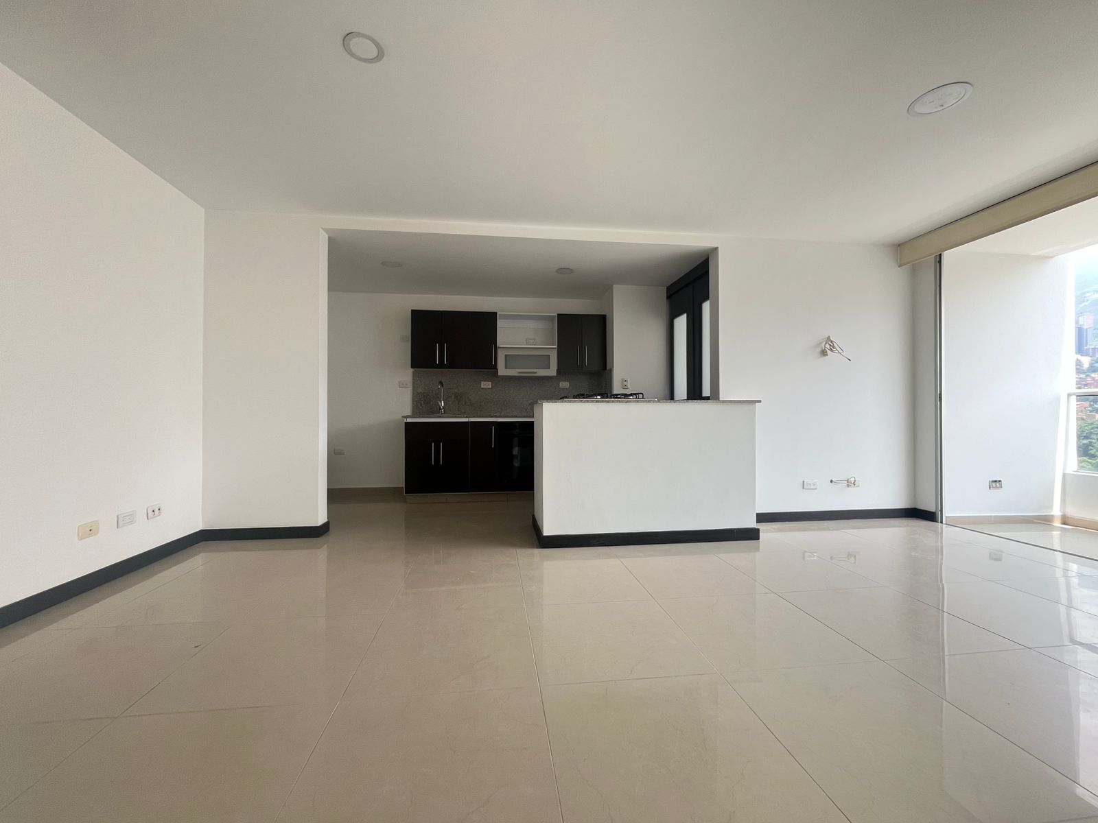 1BR Apartment in El Poblado (60 m²) - 2