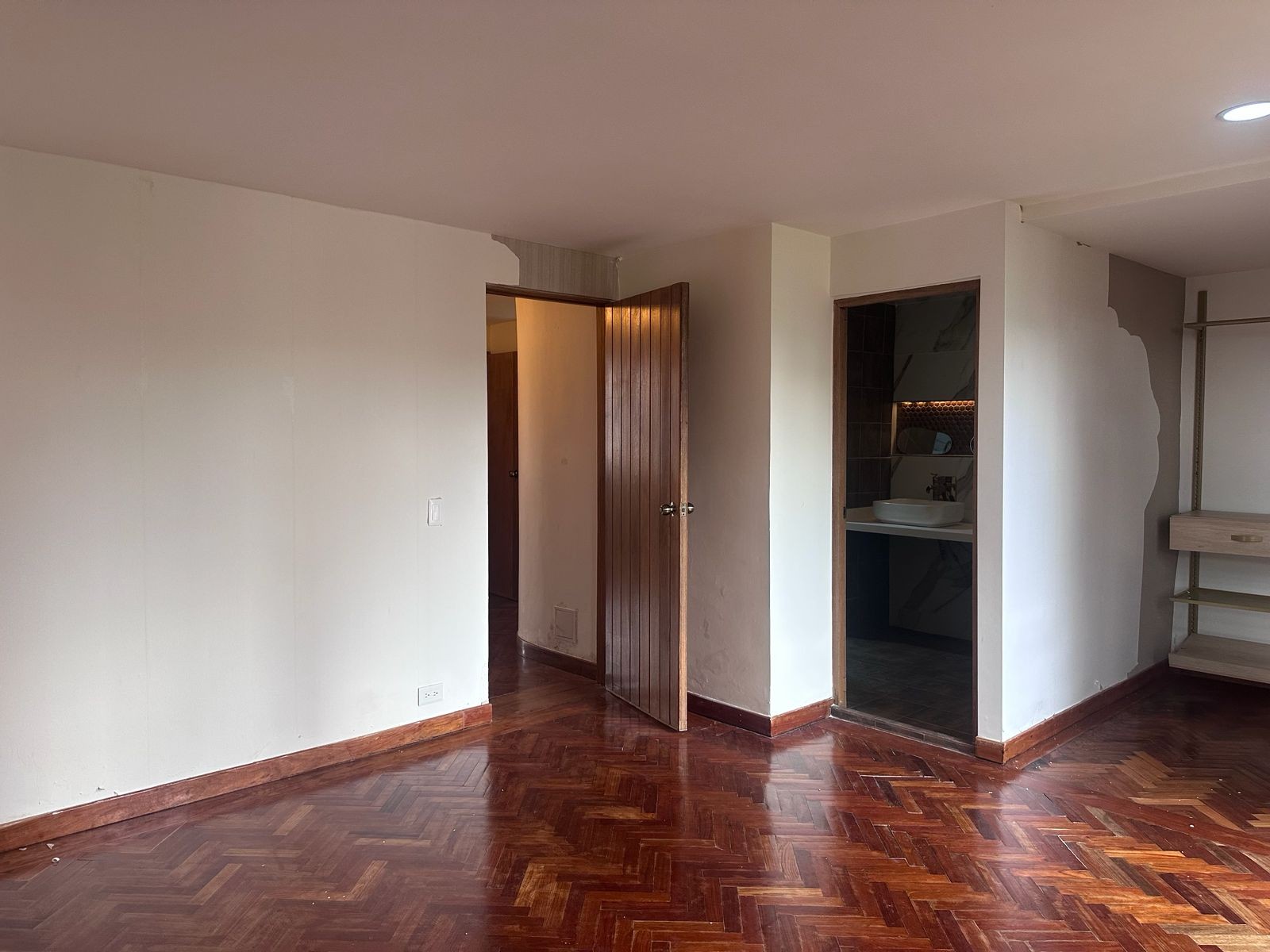 Apartamento en arriendo en El Poblado, Medellín · foto 5 de 15