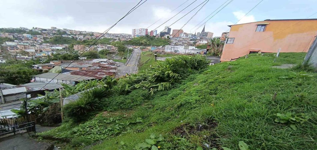 Lote en venta en Cervantes, Manizales, 96 m² · foto 7 de 17