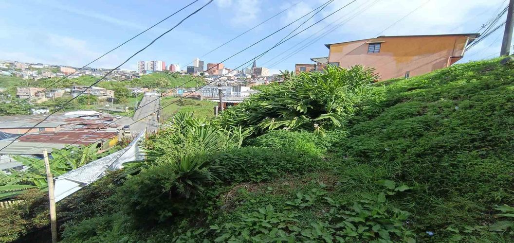 Lote en venta en Cervantes, Manizales, 96 m² · foto 17 de 17