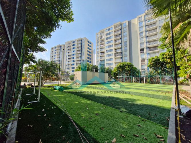 Apartamento de 3 alcobas en venta en Ricaurte, 69 m² · foto 16 de 23