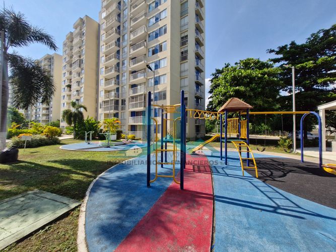 Apartamento de 3 alcobas en venta en Ricaurte, 69 m² · foto 20 de 23