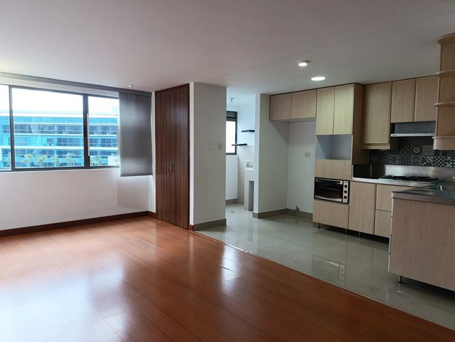 Apartamento de 1 alcoba en venta en El Poblado, Medellín, 65 m² · foto 2 de 15