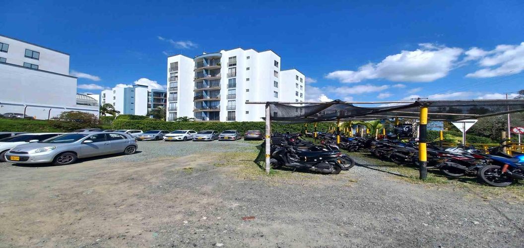 Lote en venta en Maraya, Pereira · foto 3 de 14