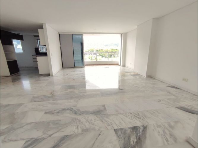 Apartamento de 3 alcobas en venta en Conquistadores, Medellín, 100 m² · foto 5 de 20