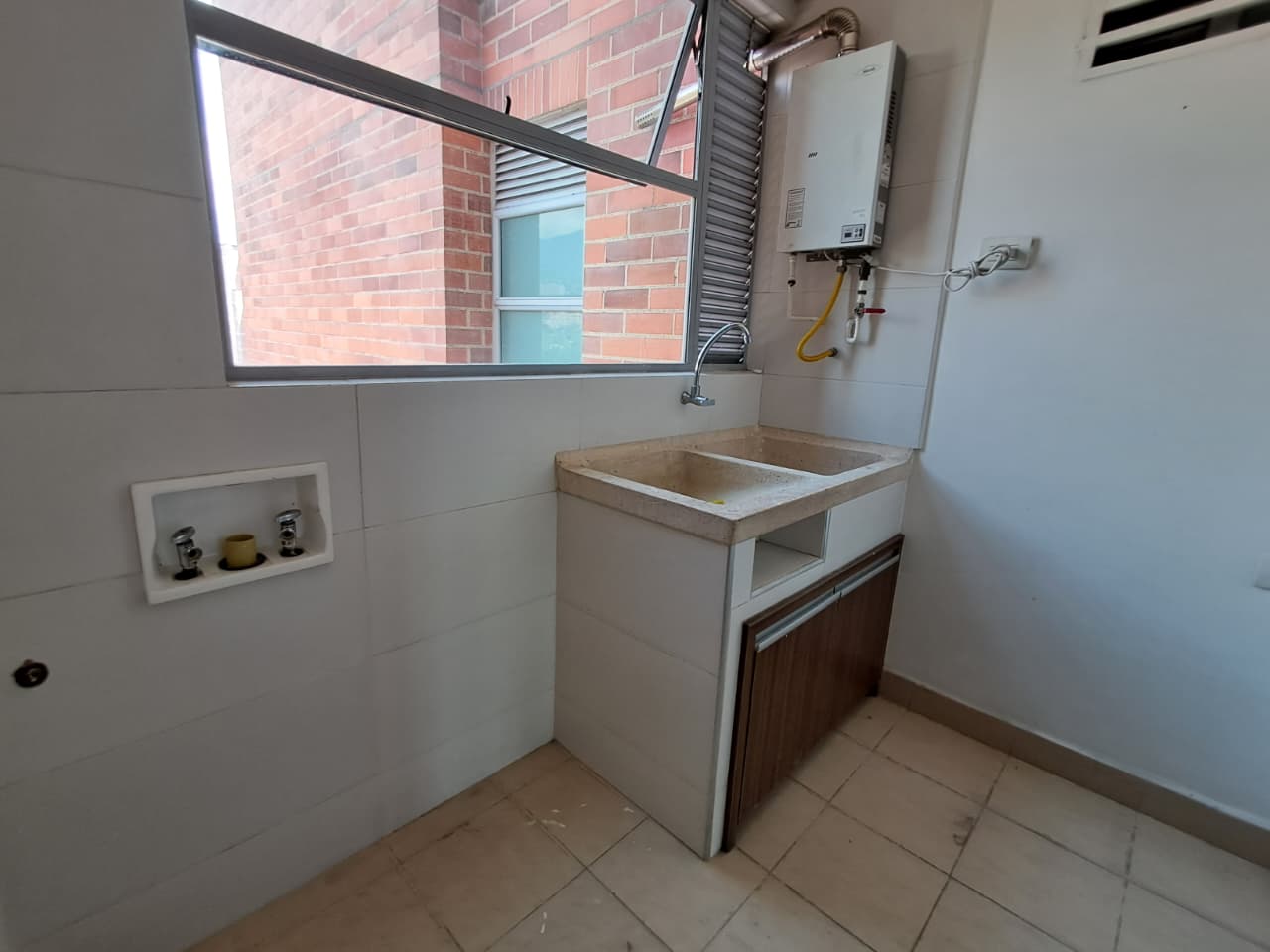 Apartamento en arriendo en Laureles, Medellín · foto 17 de 20