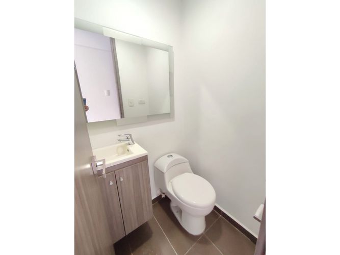 Apartamento de 3 alcobas en venta en Conquistadores, Medellín, 100 m² · foto 11 de 20