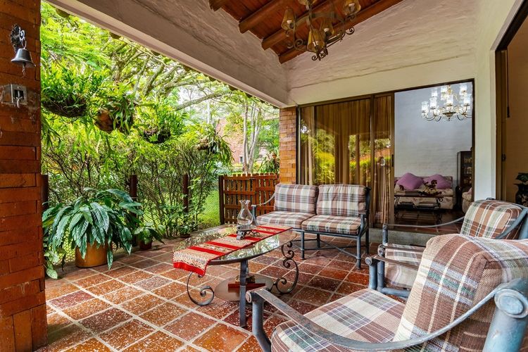 Casa de 4 alcobas en venta en Ciudad Jardin, Cali, 260 m² · foto 8 de 24