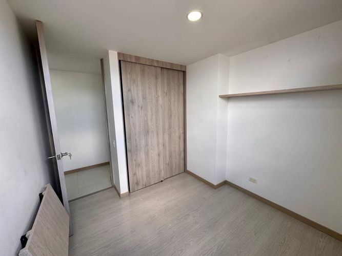 Apartamento de 2 alcobas en arriendo en Las Antillas, Envigado, 78 m² · foto 9 de 11