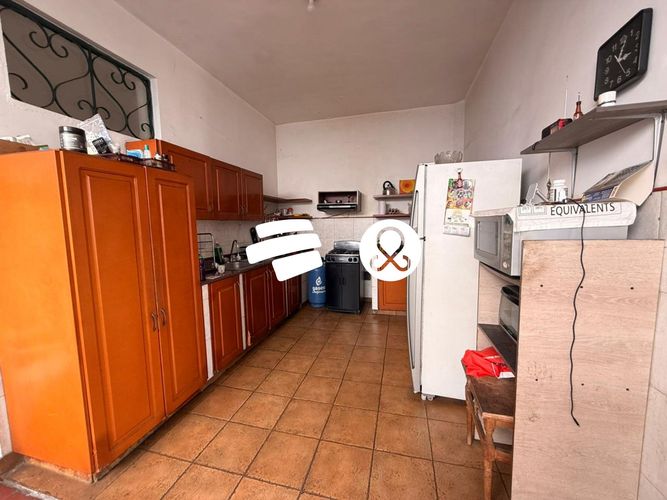 Casa de 11 alcobas en venta en Prado, Medellín, 515 m² · foto 6 de 24