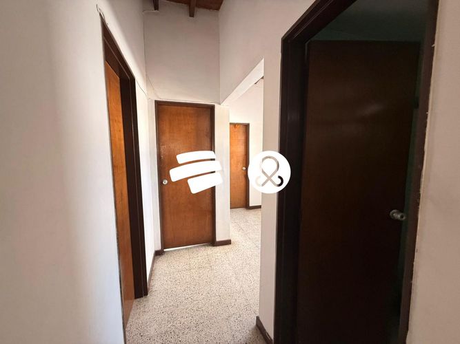 Casa de 11 alcobas en venta en Prado, Medellín, 515 m² · foto 24 de 24