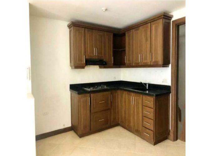 Apartamento de 2 alcobas en venta en Rionegro, 102 m² · foto 4 de 11