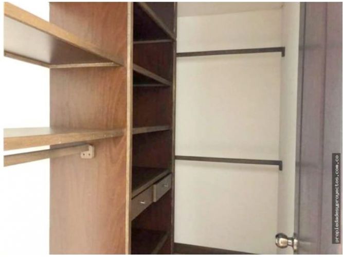 Apartamento de 2 alcobas en venta en Rionegro, 102 m² · foto 8 de 11