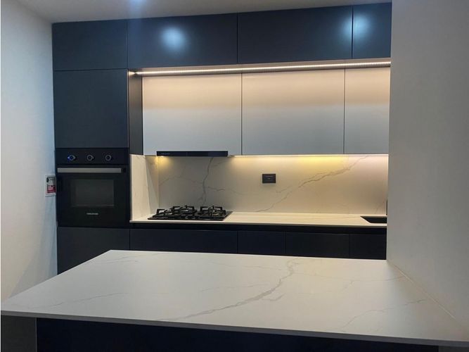 Apartaestudio en venta en El Esmeraldal, Envigado, 110 m² · foto 3 de 14