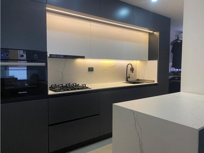 Apartaestudio en venta en El Esmeraldal, Envigado, 110 m² · foto 5 de 14