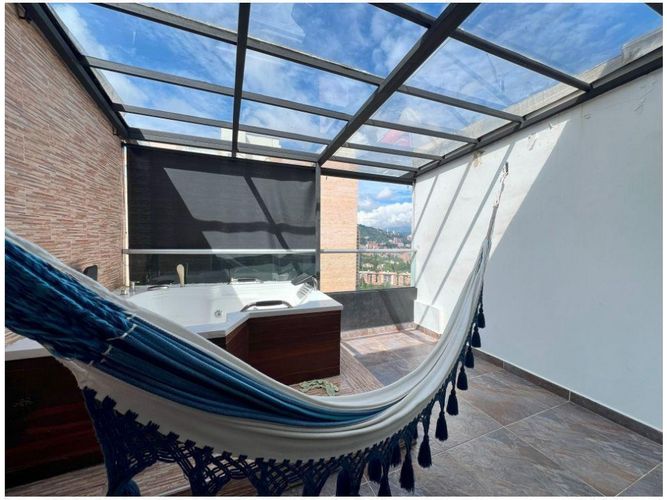 Apartaestudio en venta en El Esmeraldal, Envigado, 110 m² · foto 13 de 14