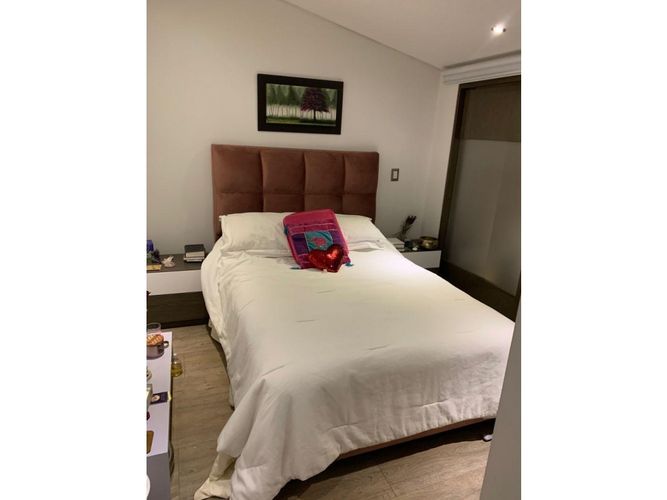 Casa de 5 alcobas en venta en Cerros De Niza, Bogotá, 454 m² · foto 8 de 24