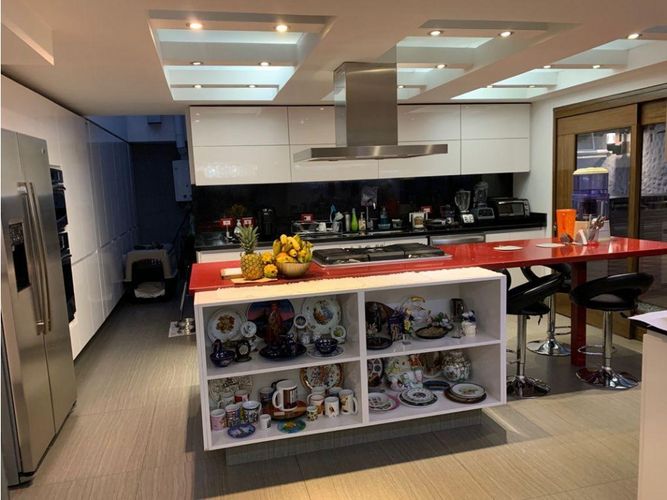 Casa de 5 alcobas en venta en Cerros De Niza, Bogotá, 454 m² · foto 21 de 24