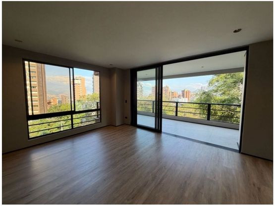 Apartamento en venta en El Poblado, Medellín [No disponible] 2