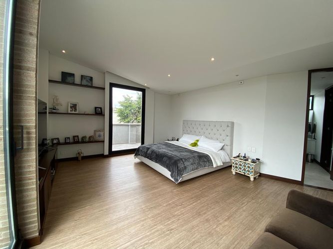 Casa de 4 alcobas en venta en Guaymaral, Bogotá, 250 m² · foto 19 de 24