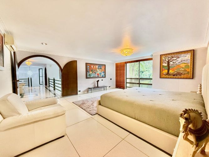 Apartamento de 6 alcobas en venta en Los Balsos, Medellín, 600 m² · foto 13 de 21