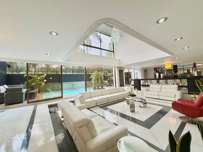 Apartamento de 6 alcobas en venta en Los Balsos, Medellín, 600 m² · foto 18 de 21