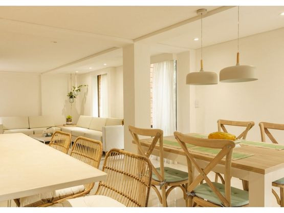 Apartamento en venta en El Poblado, Medellín [No disponible] 5