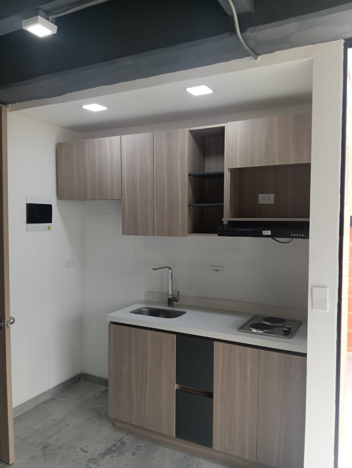 Apartaestudio en venta en La america, Medellín [No disponible] 2