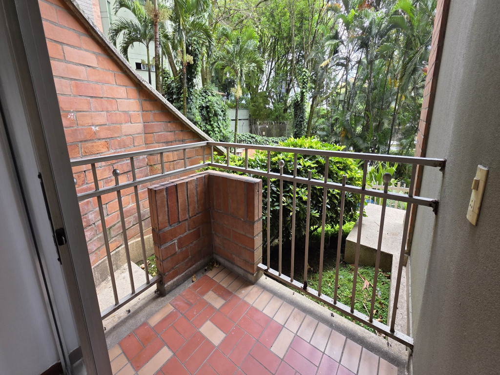 Apartment for sale in El Poblado, Medellín [No disponible] 5