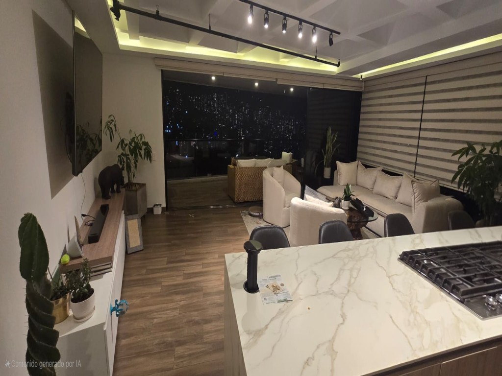 Apartment for sale in Altos del poblado, Medellín [No disponible] 4