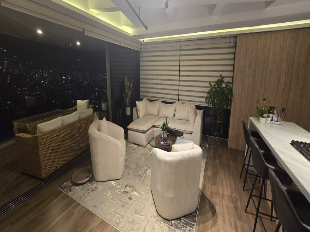 Apartment for sale in Altos del poblado, Medellín [No disponible] 5