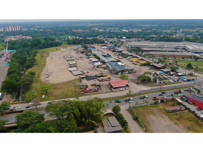 Lote en venta en Cr Nueva Esperanza Et Ii, Villavicencio, 98108 m² · foto 2 de 4