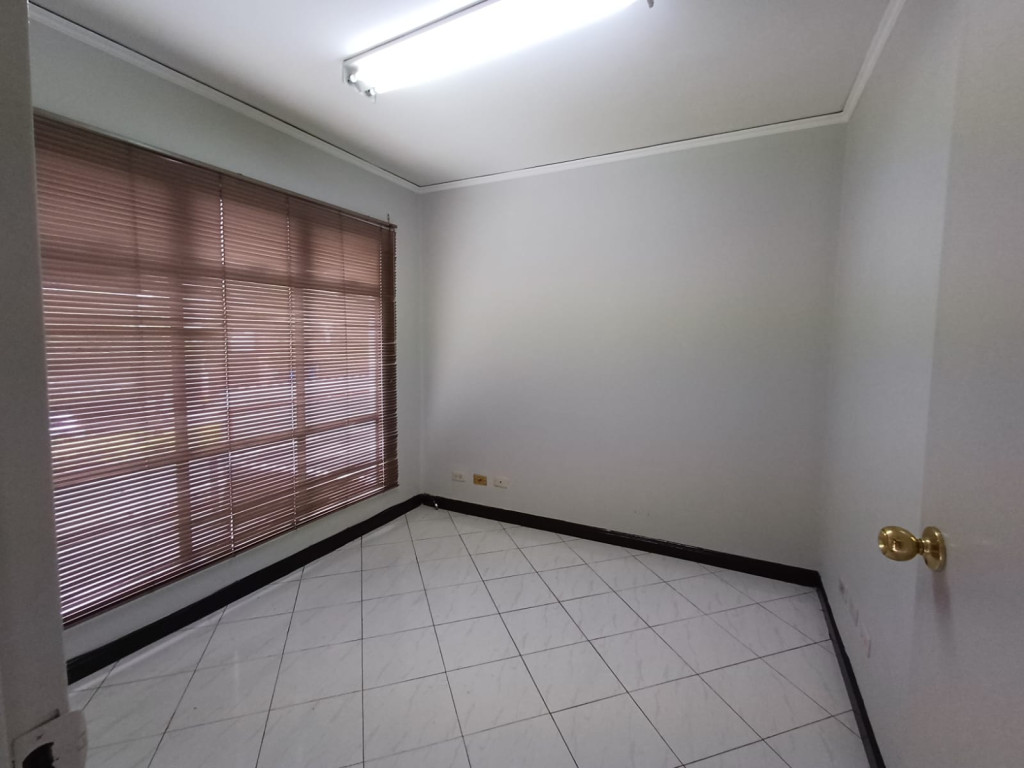 Oficina en venta en Laureles, Medellín [No disponible] 2