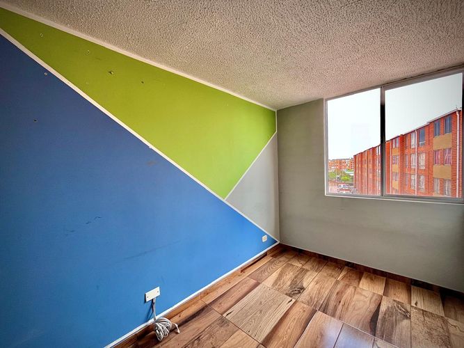 Apartamento de 3 alcobas en venta en Cr. Sauco, Soacha, 52 m² · foto 6 de 15