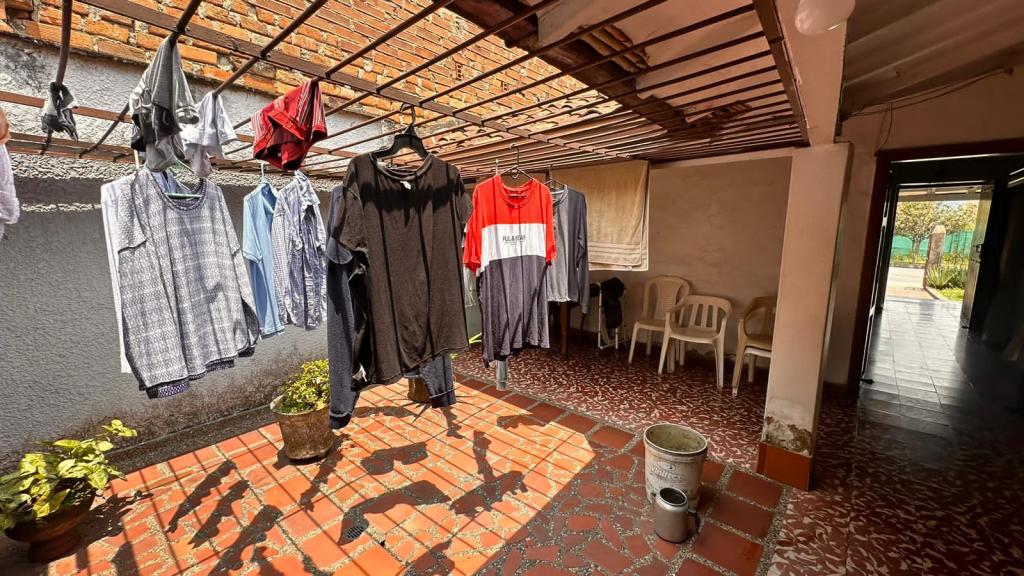 Lote en venta en El Poblado, Medellín [No disponible] 5