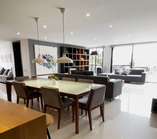 Apartamento en venta en El tesoro, Medellín [No disponible] 3