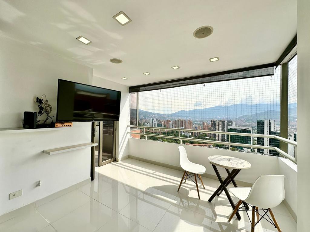 Apartamento en venta en El Poblado, Medellín [No disponible] 4