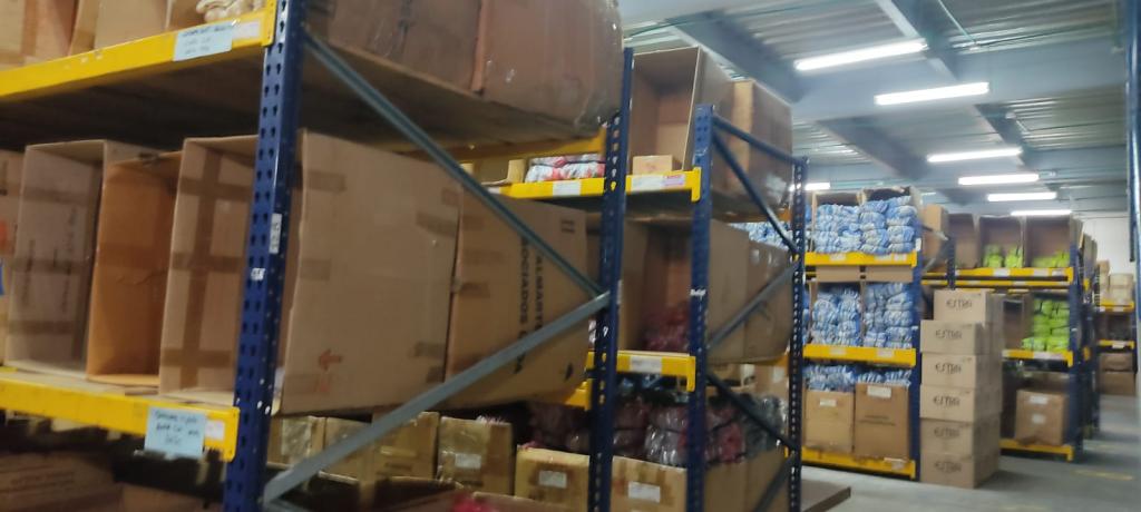 Bodega en venta en El Poblado, Medellín [No disponible] 2