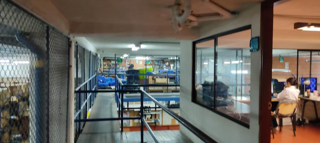 Bodega en venta en El Poblado, Medellín [No disponible] 3