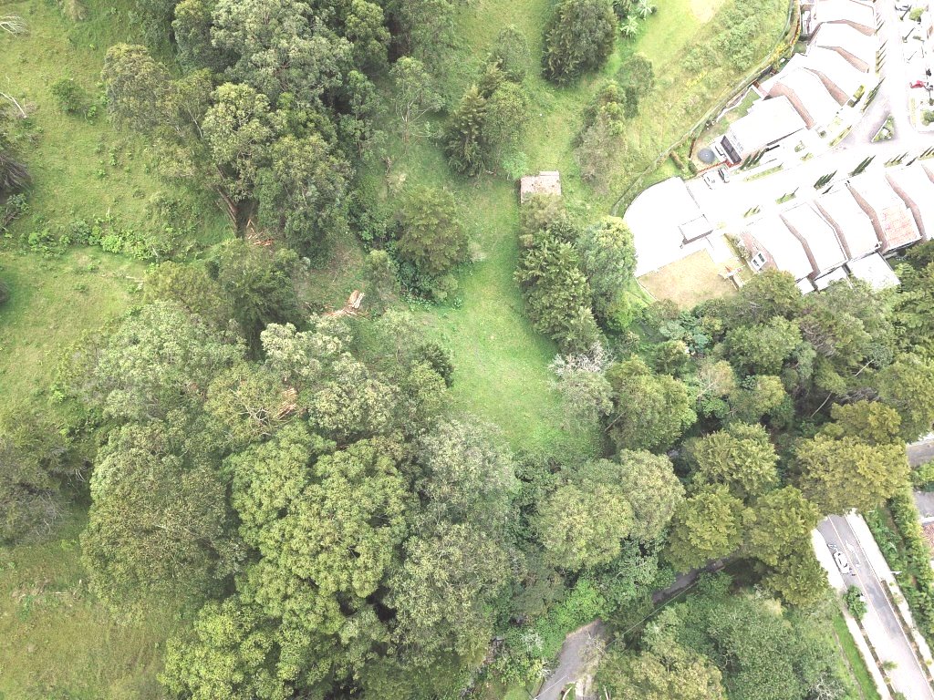 Lote en venta en El Poblado, Medellín [No disponible] 3