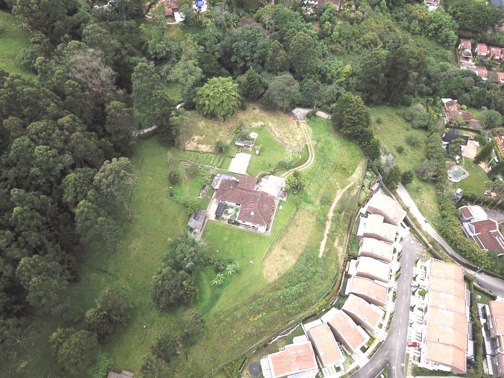 Lote en venta en El Poblado, Medellín [No disponible] 4