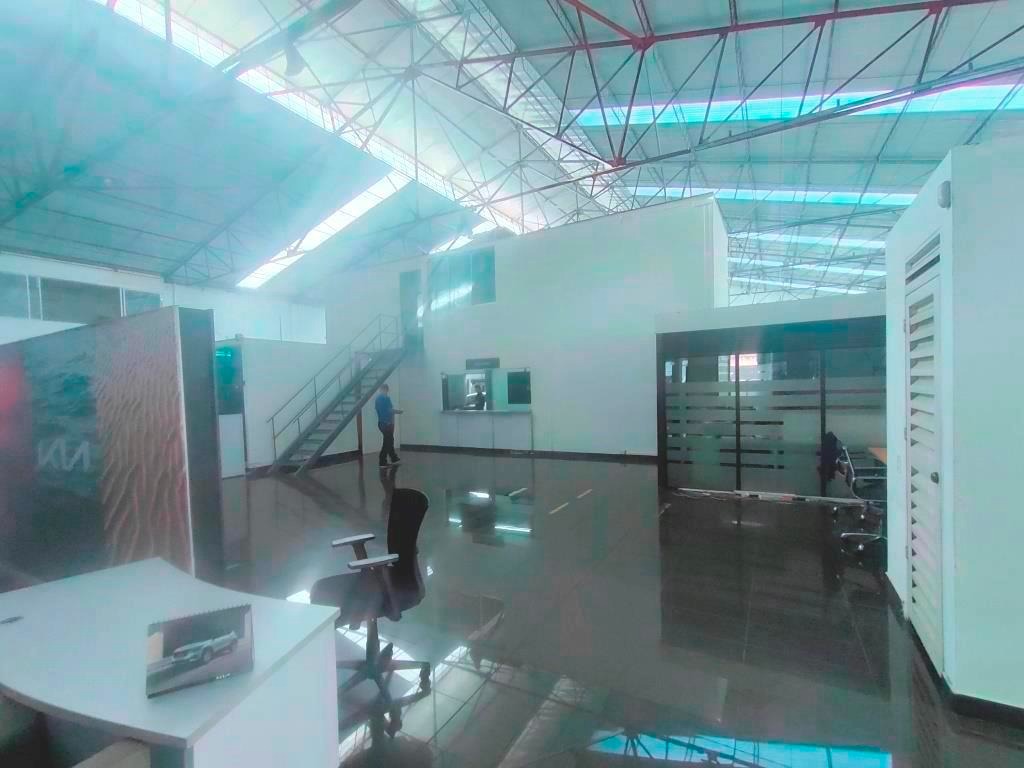 Commercial space for sale in Guayabal, Medellín [No disponible] 4