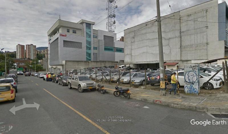 Lote en venta en El Poblado, Medellín [No disponible] 2