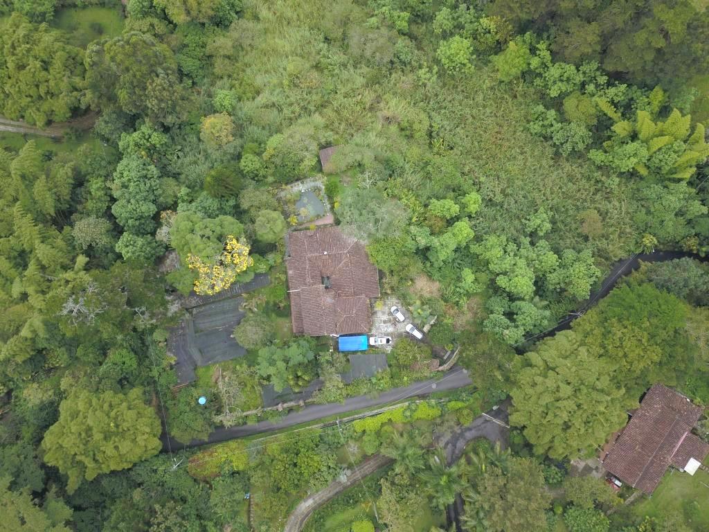 Lote en venta en El Poblado, Medellín [No disponible] 2