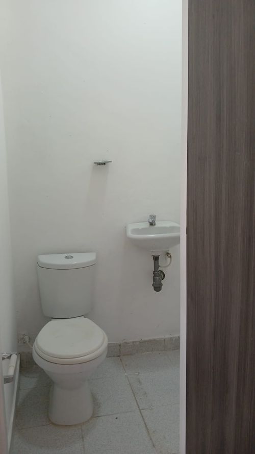 Local en arriendo en Sector Lago Uribe, Pereira, 20 m² · foto 3 de 4