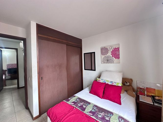 Apartamento de 3 alcobas en venta en Valle Del Lili, Cali, 88 m² · foto 13 de 19