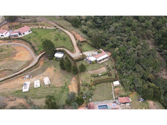 Finca en venta en Romeral, Guarne, 210 m² · foto 19 de 24