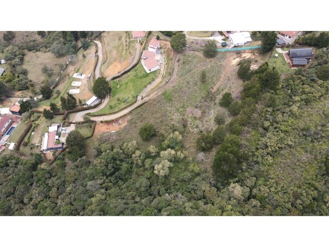 Finca en venta en Romeral, Guarne, 210 m² · foto 23 de 24