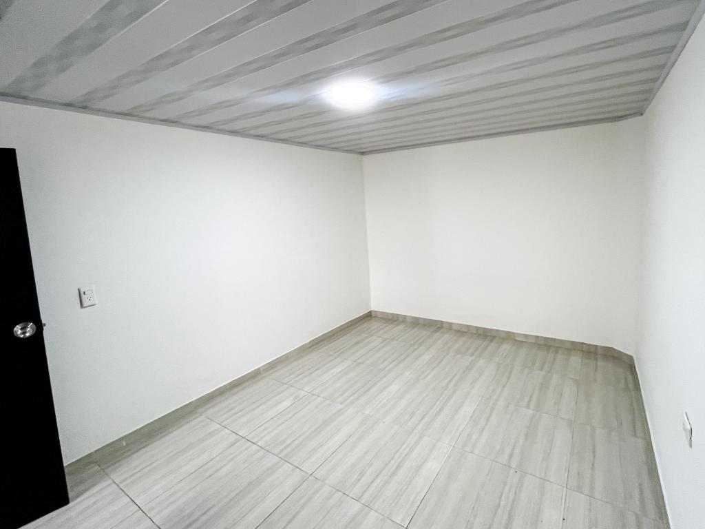 Casa en venta en Kennedy Central, Bogotá · foto 6 de 24